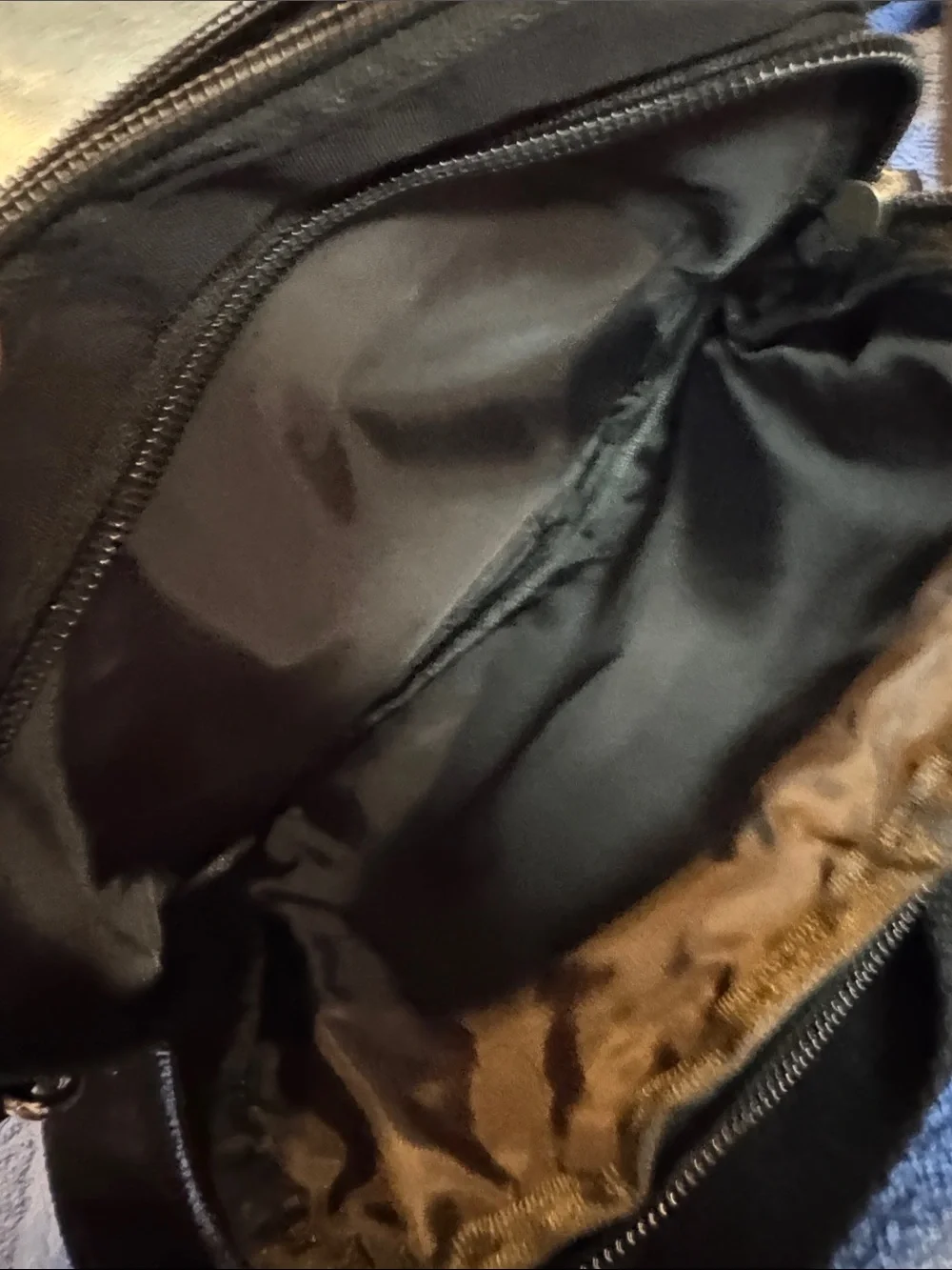Walt Disney World Convertible Crossbody & Fanny Pack With Mickey Mouse